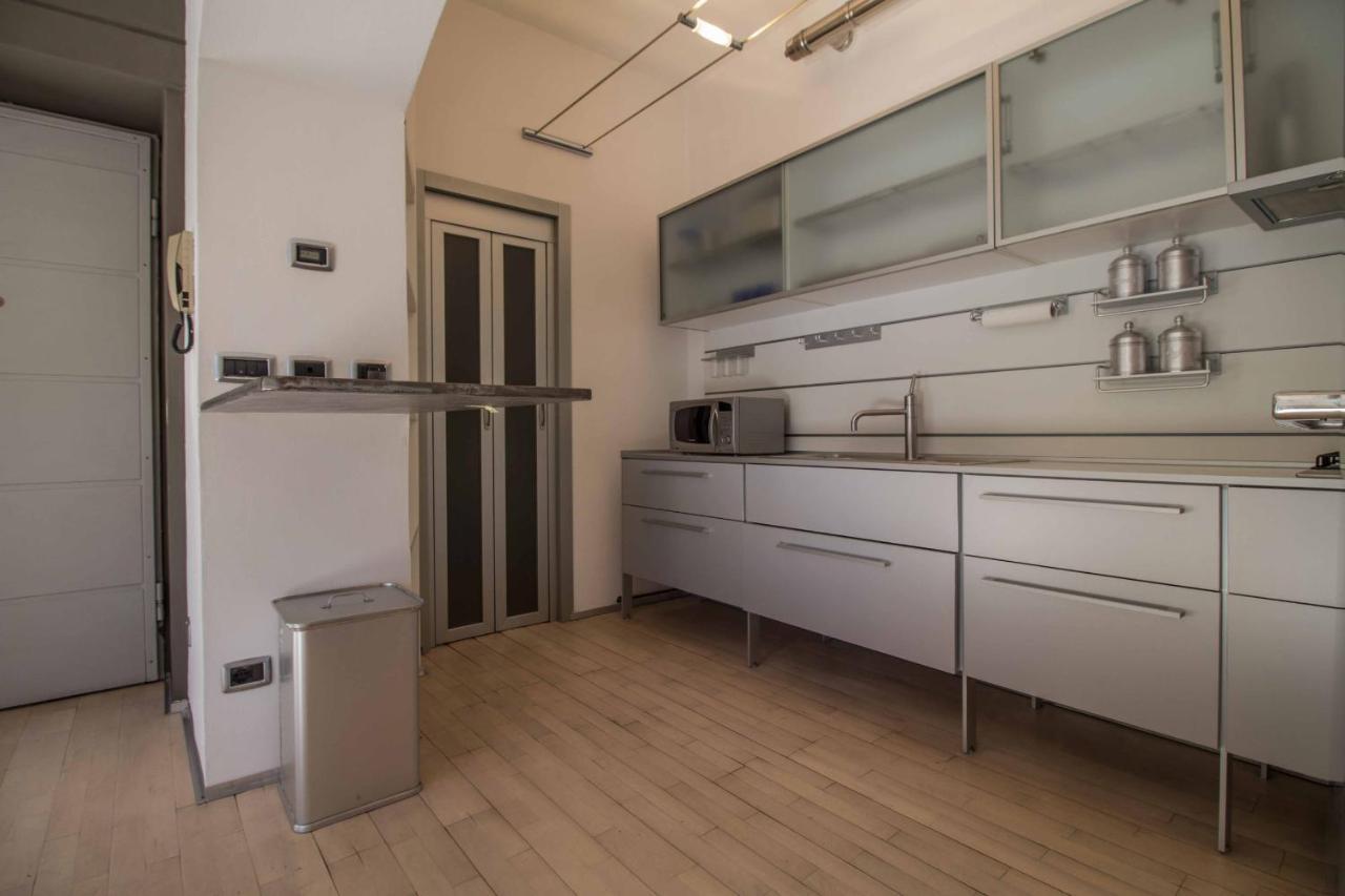 Lungolago Holiday Home - Affitti Brevi Italia Lecco Exterior foto